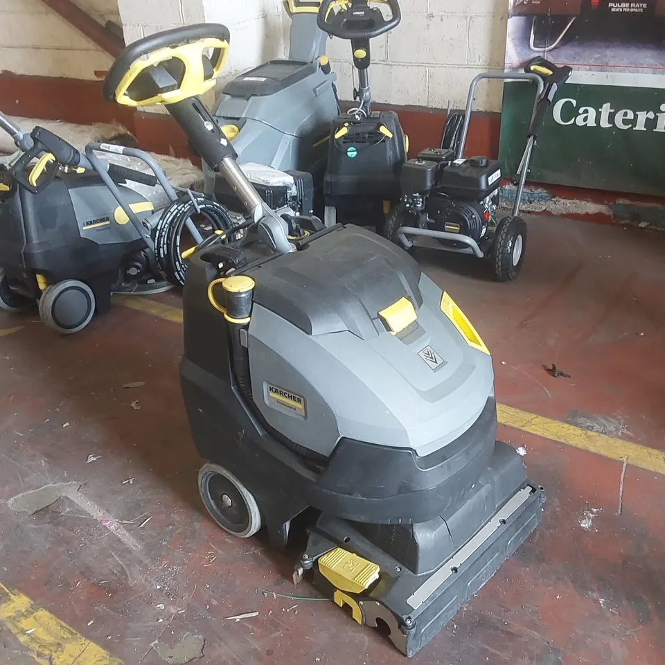 KARCHER BR 45/22 BATTERY FLOOR SCRUBBER DRIER