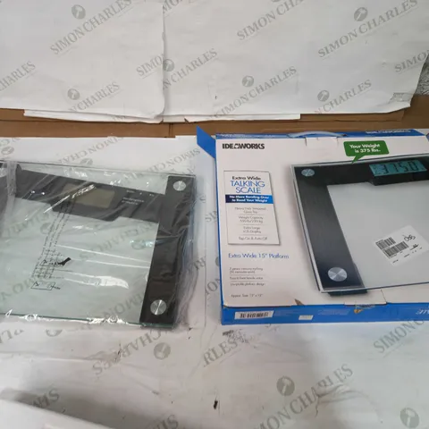 EXTRA WIDE TALKING SCALE GREY