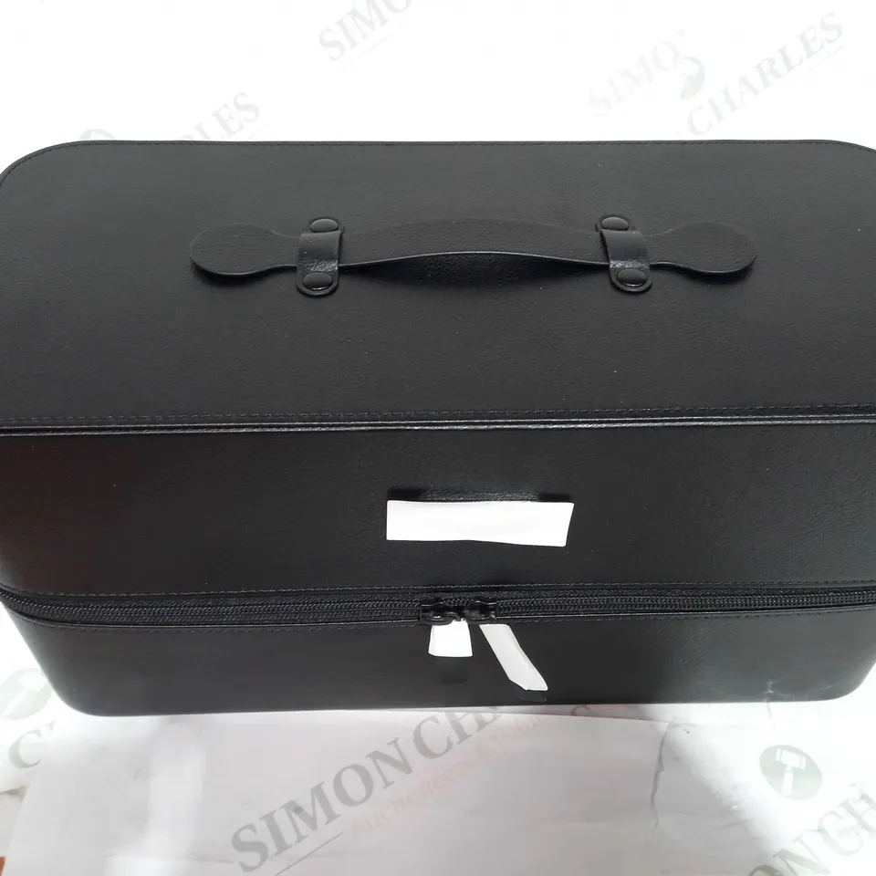 SHARK FLEXSTYLE HAIR STYLER AND DRYER