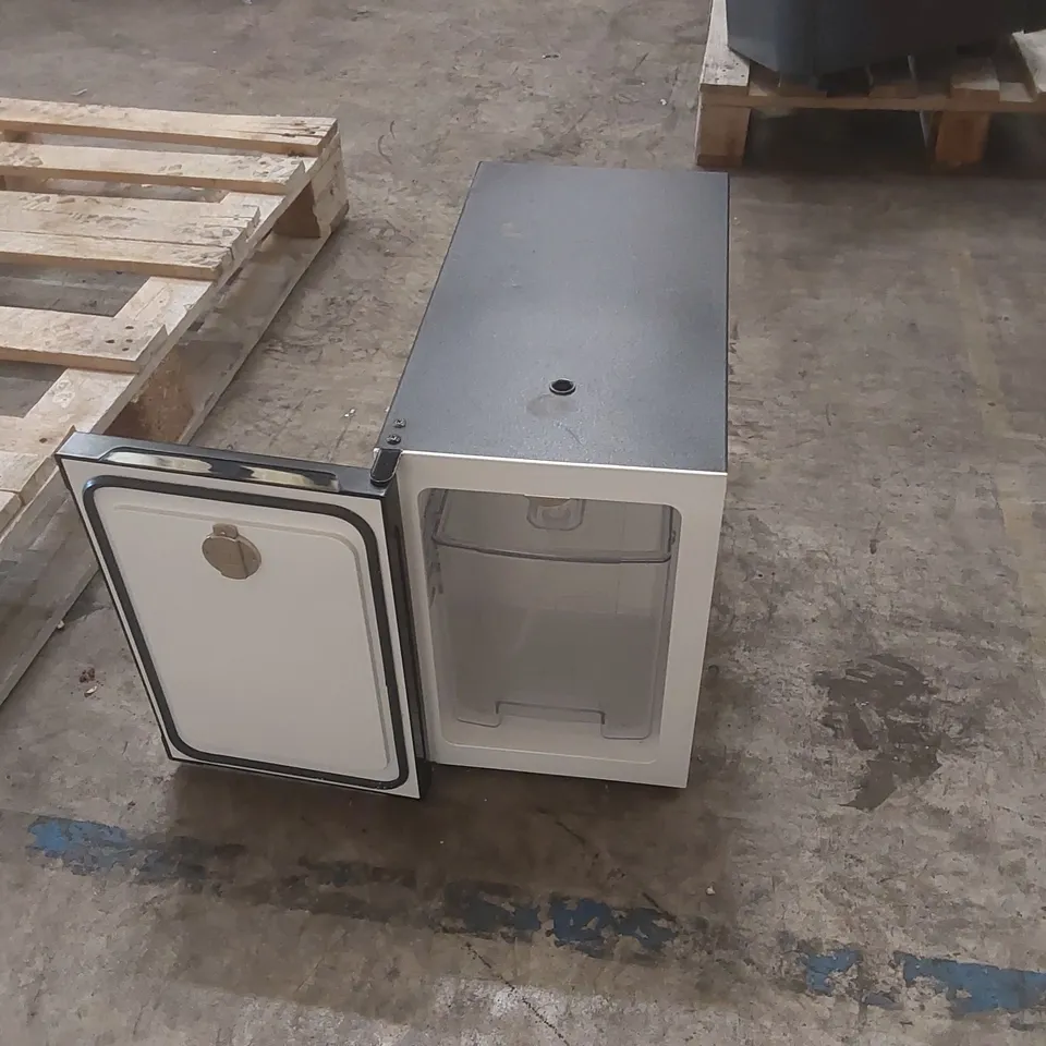 VITRIFRIGO COMMERCIAL MILK CHILLER