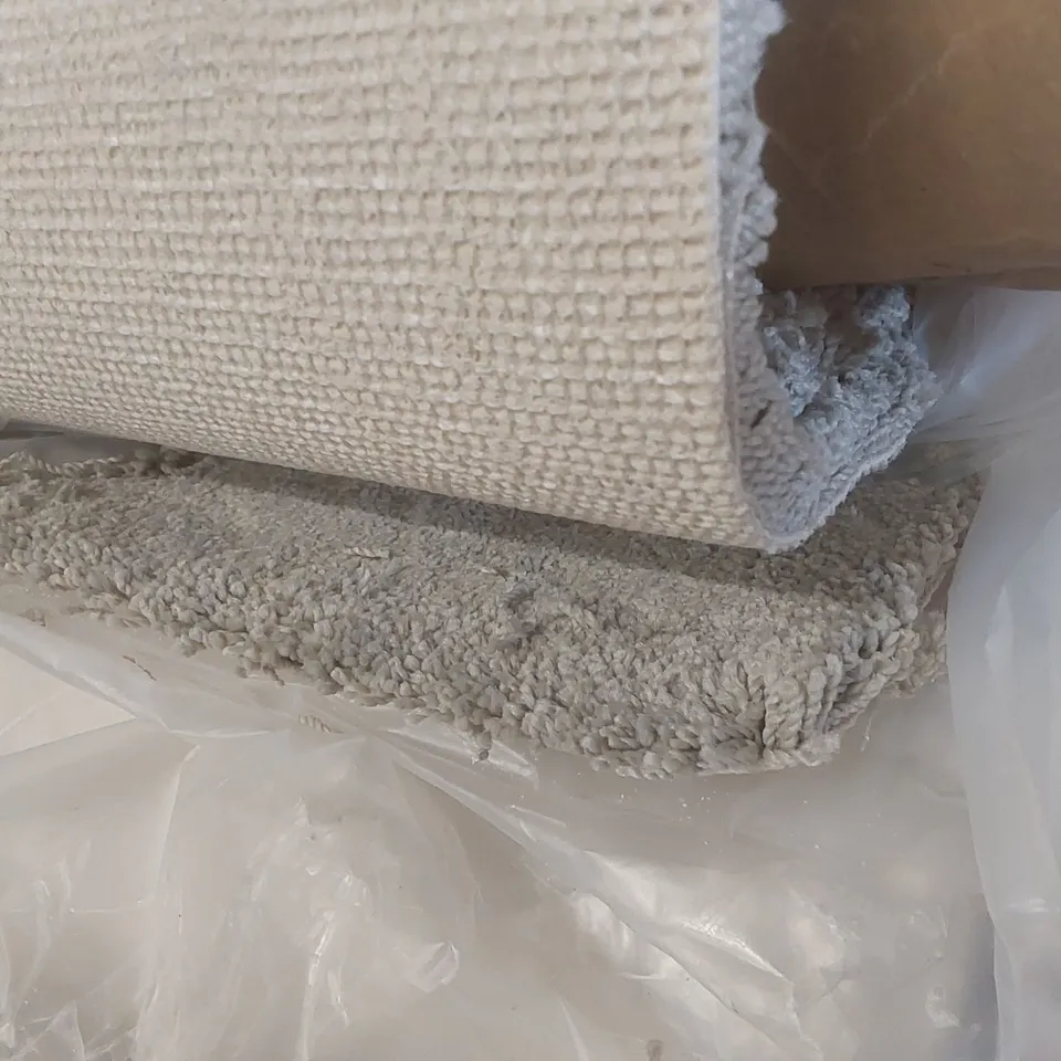 ROLL OF QUALITY FIRST IMPRESSIONS CUTIE CARPET - APPROXIMATELY 1.6 x 4m