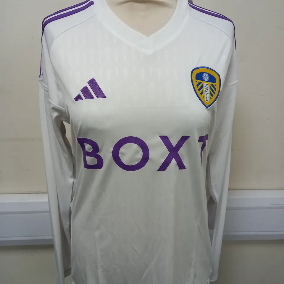 LEEDS UNITED FC LONG SLEEVED HOME SHIRT SIZE S