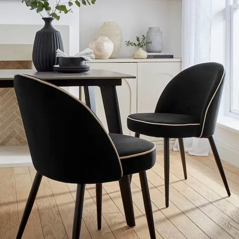 JH CAM PAIR DINING CHAIR NATURAL/BLACK 700 X 520 X 600MM BOXED