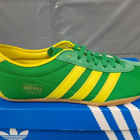 BOXED PAIR OF ADIDAS TOKYO SHOES IN GREEN - UK 7