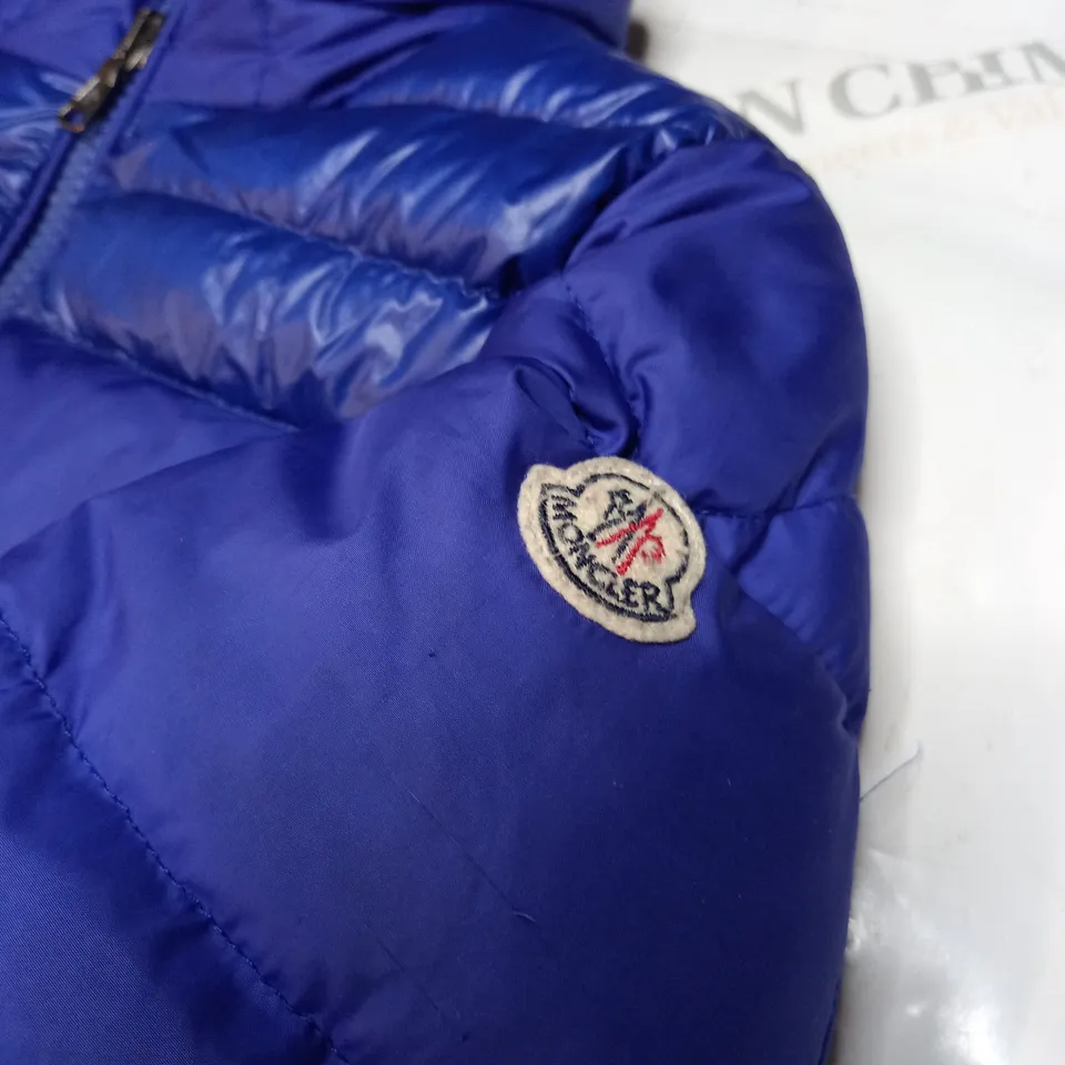 MONCLER ZIPPED BUBBLE COAT SIZE 4 