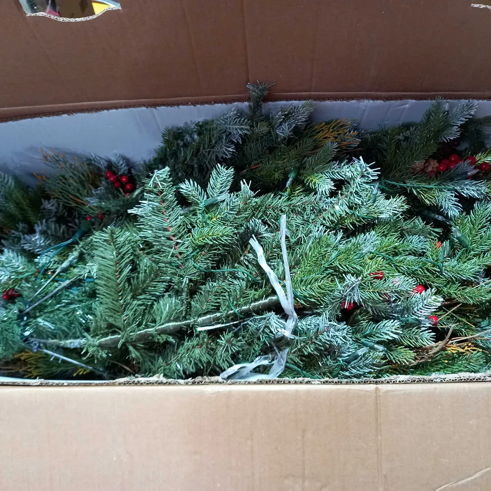 7 FOOT ALISON CORK SUGAR SPRUCE TREE