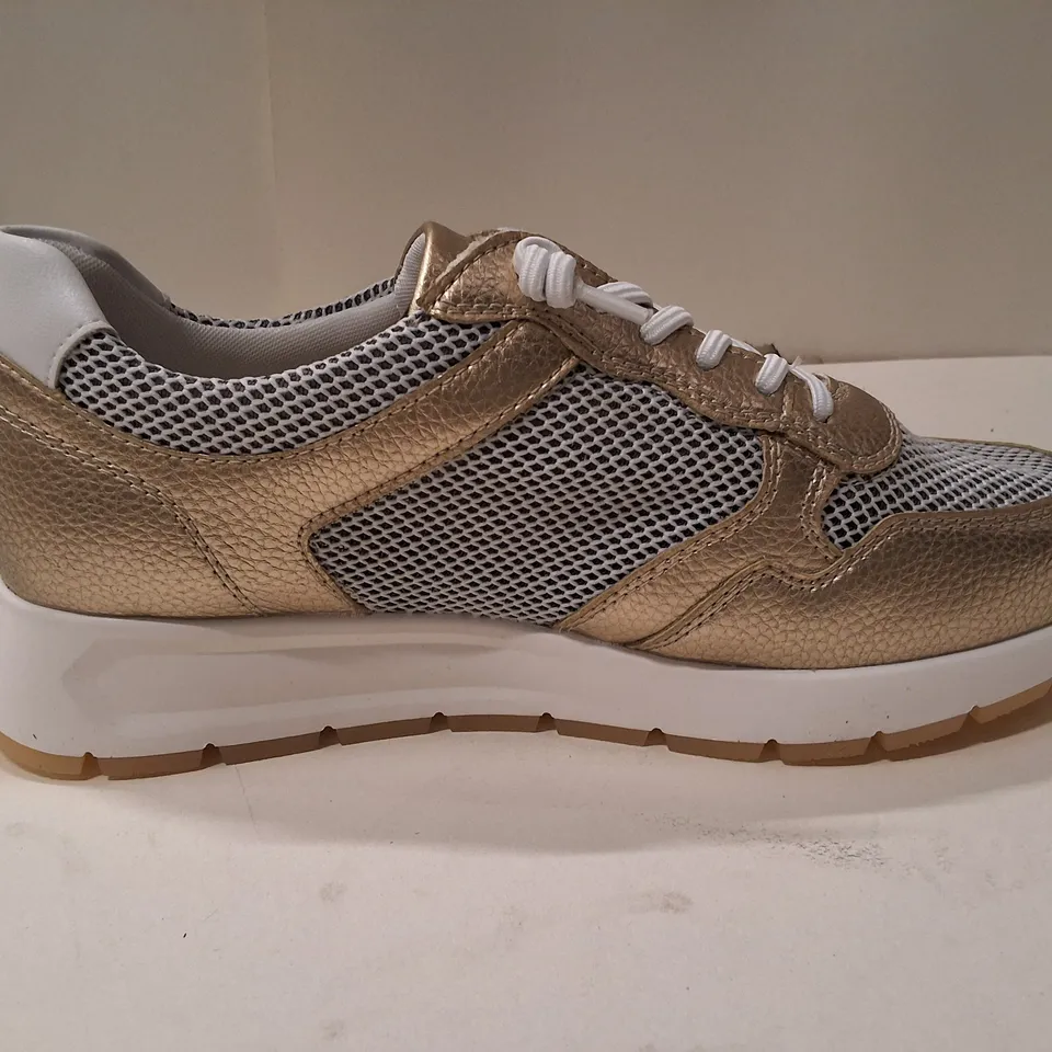 REMONTE LEATHER WEDGE HEELED TRAINERS - UK 3 - WHITE GOLD