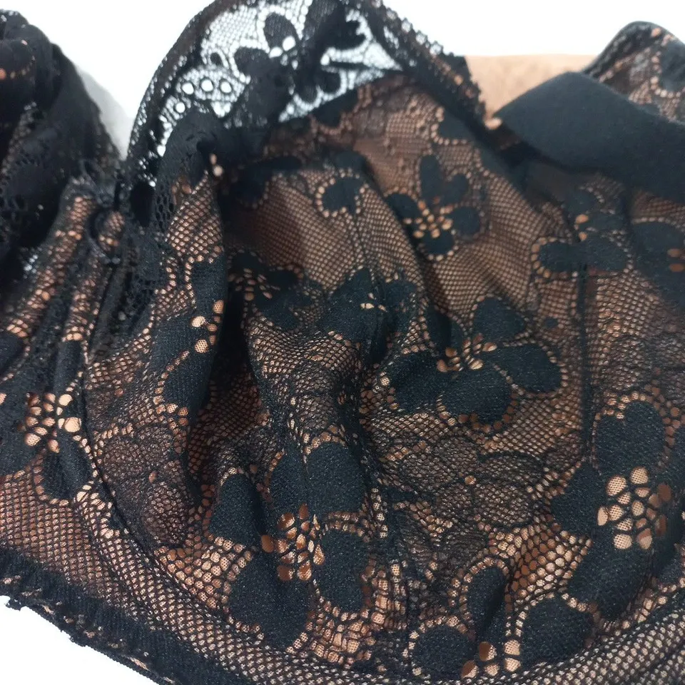 BRAVISSIMO LACEY BRA - UK 32J