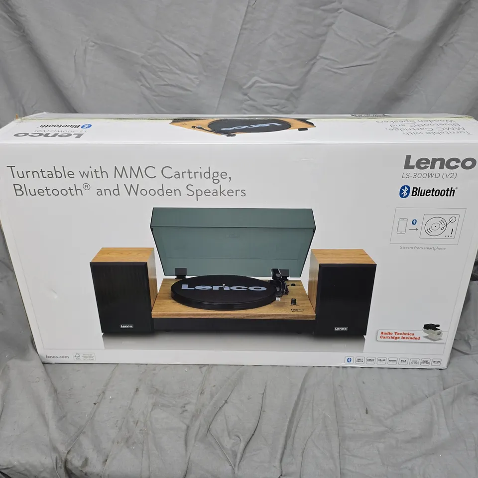 LENCO LS-300WD TURNTABLE WITH BLUETOOTH & WOODEN SPEAKERS – BOXED