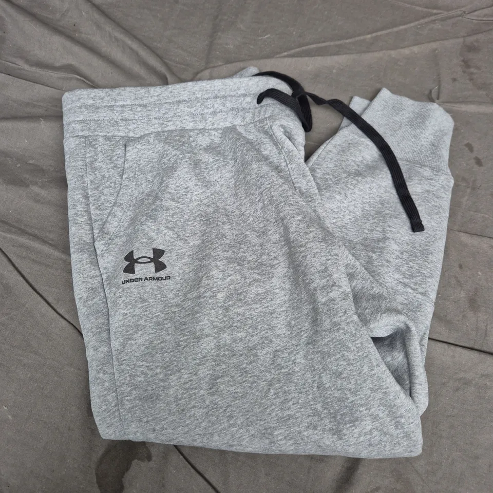 UNDER ARMOUR HOODIE – HEATHER GREY, UK 2XL (US 2X)