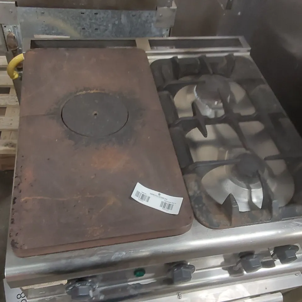 ELECTROLUX COMMERCIAL OVEN RANGE