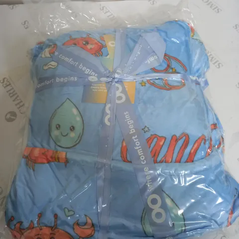OODIE HOODED OVERSIZED BLANKET - OCEAN THEME
