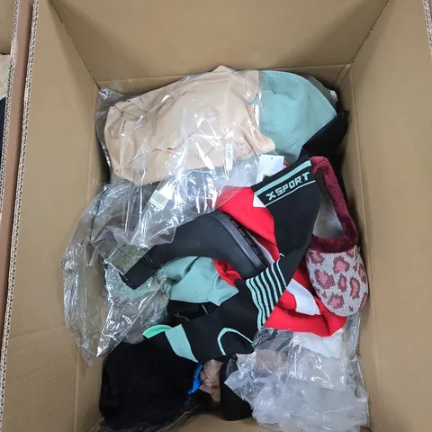 BOX OF APPROXIMATELY 25 ASSORTED ITEMS TO INCLUDE: CHARLOTTE WEST LINEN BLAZER