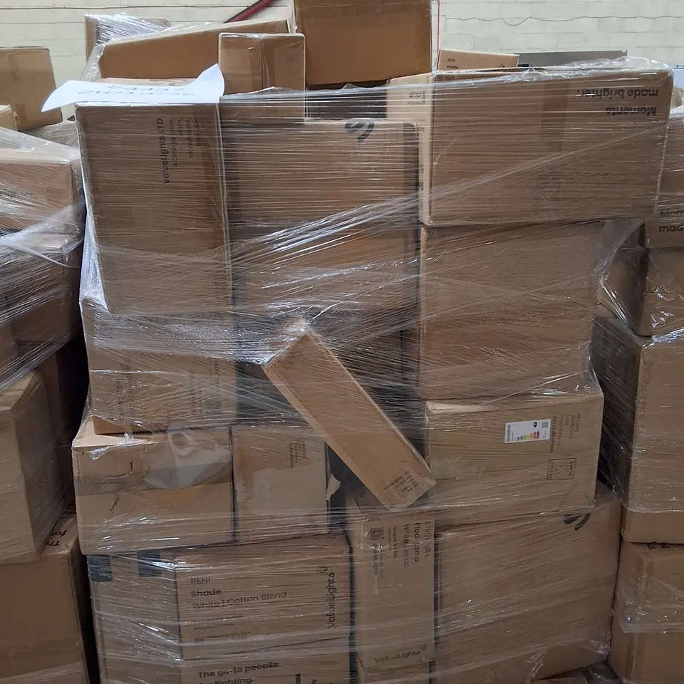 PALLET CONTAINING ASSORTED VALUELIGHTS LIGHTING TO INCLUDE
