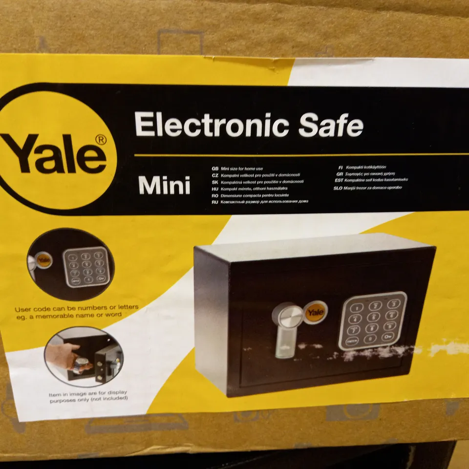YALE ELECTRONIC SAFE MINI