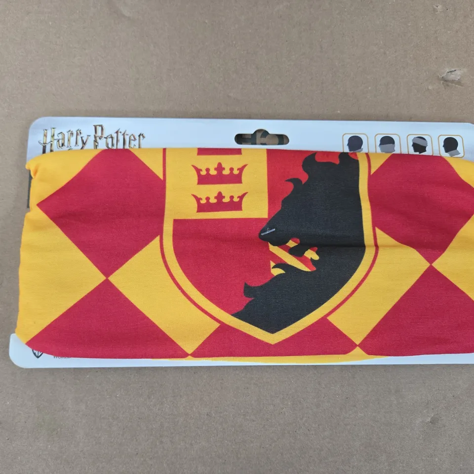 BOX OF APPROXIMATELY 20 HARRY POTTER GRYFFINDOR FACE MASKS