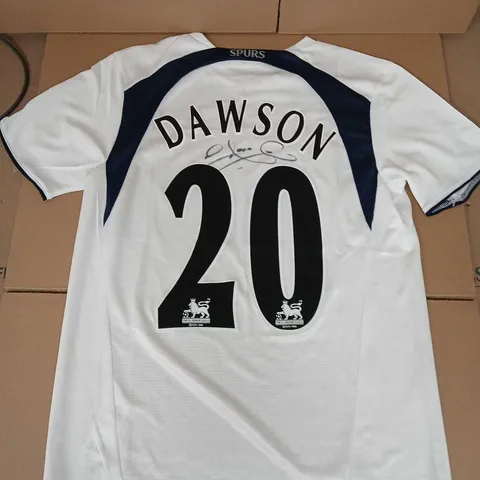 SIGNED TOTTENHAM SHIRT IN WHITE SIZE UK SMALL