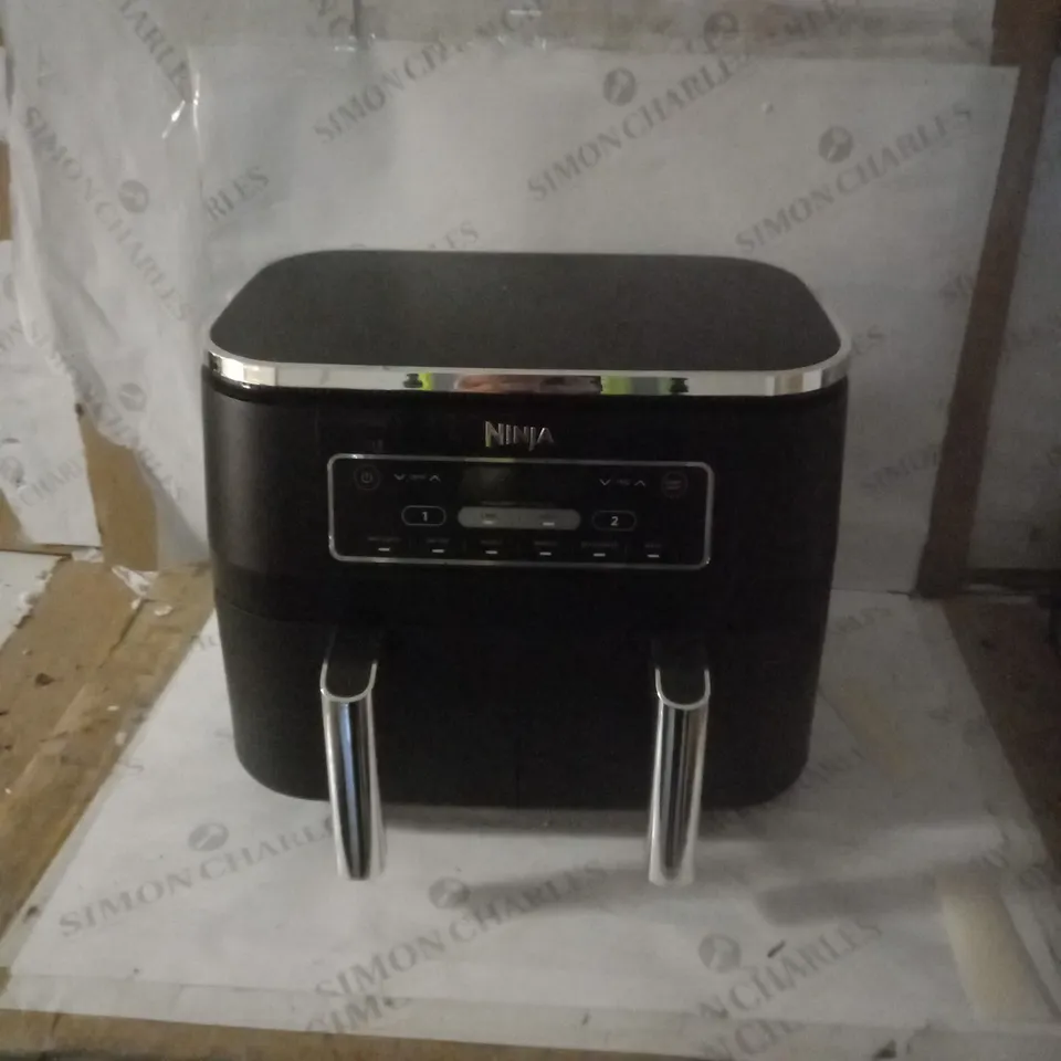 NINJA FOODI DUAL ZONE 7.6L AIR FRYER AF300UK RRP £199
