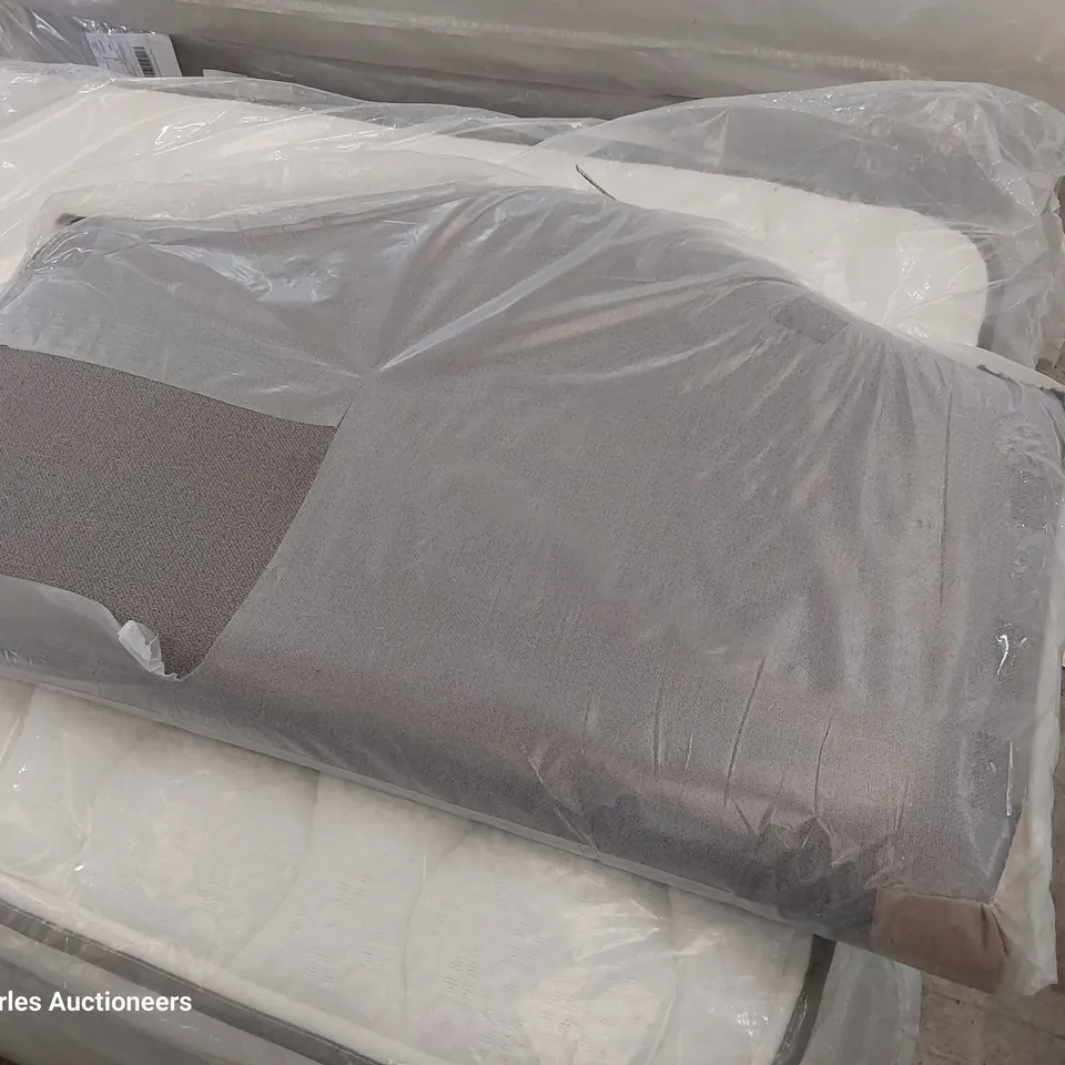 QUALITY BAGGED 3' SINGLE DIVAN BED & HEADBOARD COMPRISING SILENTNIGHT 800 POCKET MEMORY MATTRESS & FABRIC BASE