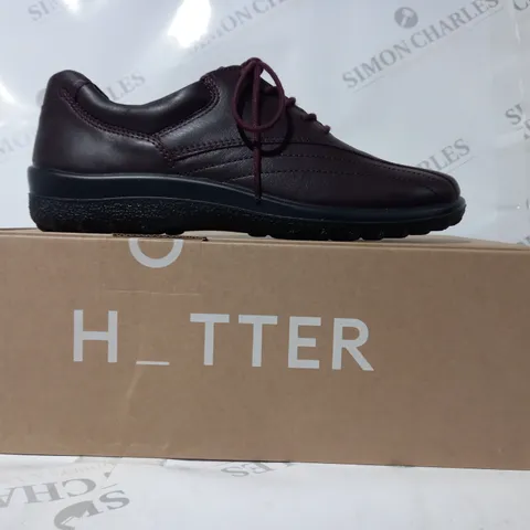 BOXED PAIR OF HOTTER TONE II TONEES SHOES IN WINE RED UK SIZE 6.5