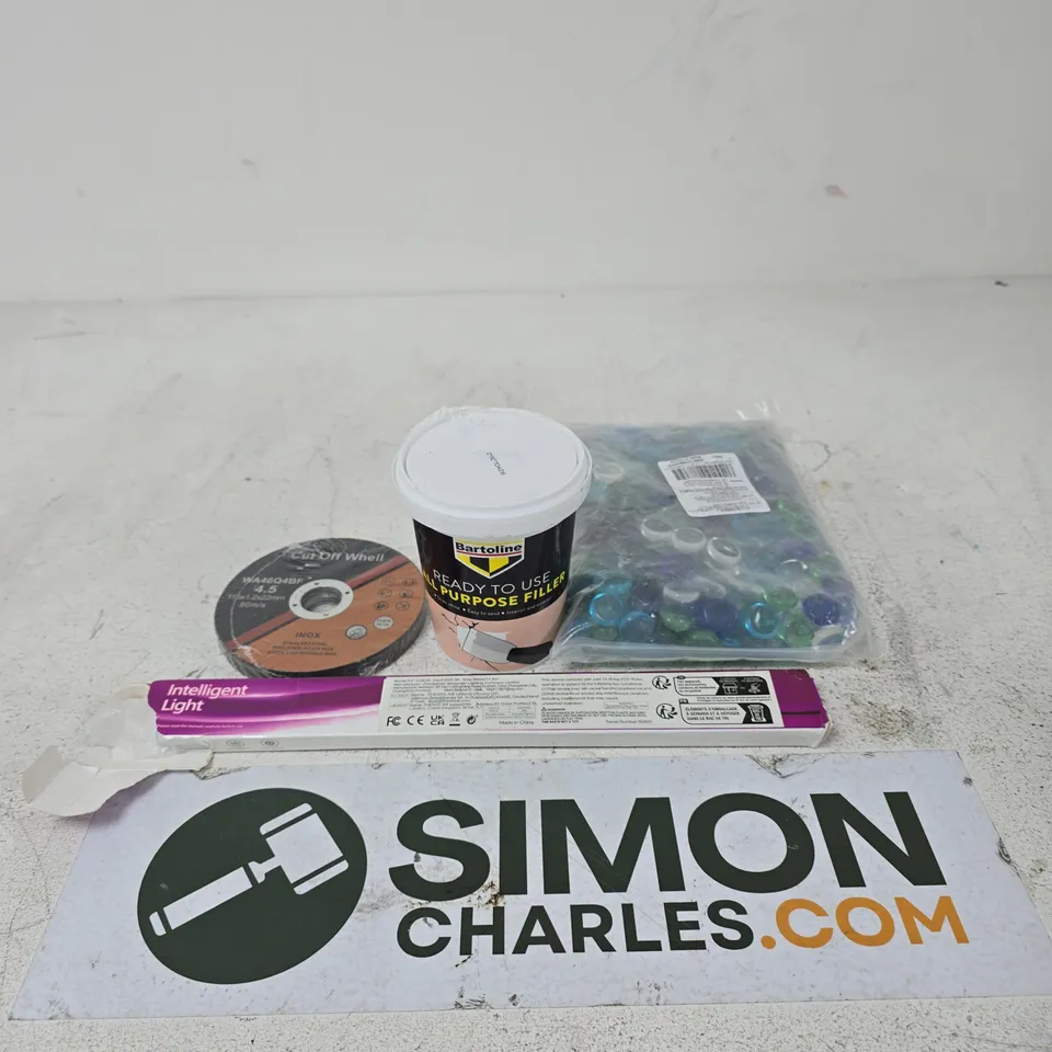 APPROXIMATELY 15 ASSORTED HOUSEHOLD PRODUCTS TO INCLUDE BARTOLINE ALL PURPOSE FILLER, DECORATIVE MULTI COLOURED STONES AND AN INTELLIGENT LIGHT STRIP