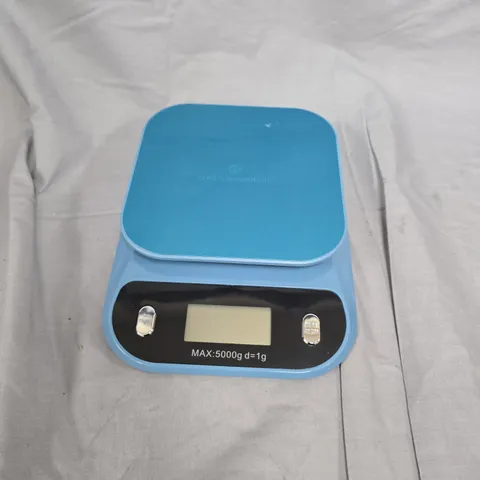 COOKS ESSENTIALS BLUE DIGITAL KITCHEN SCALE 