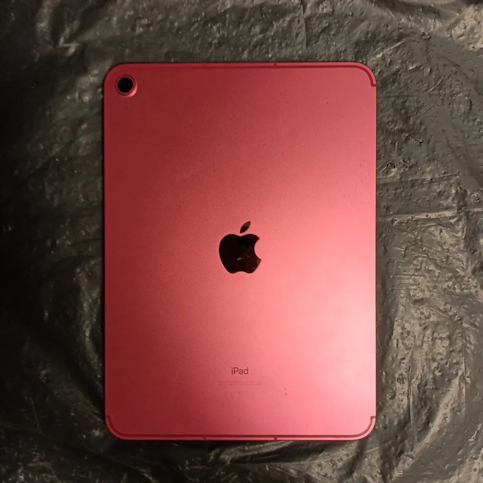 APPLE IPAD TABLET - A2757