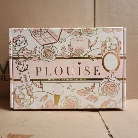P.LOUISE MYSTERY COSMETIC BOX SET