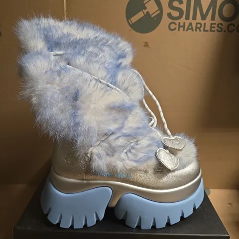 BOXED PAIR OF KOI SNOW MIKU FLUFFY MONSTER LONG BOOTS - UK SIZE 5
