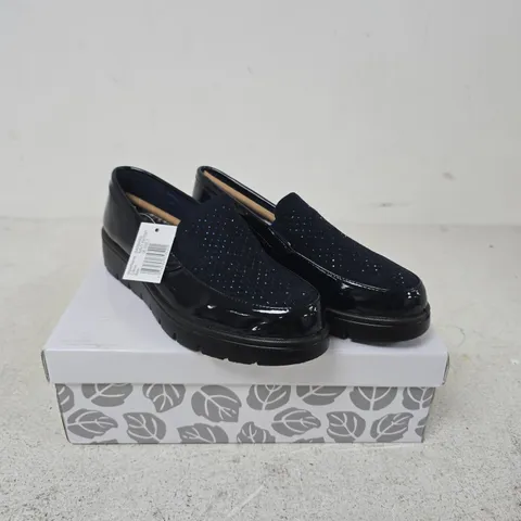 SHOE TREE COMFORT NAVY PATENT SLIP-ON SHOES – UK 3