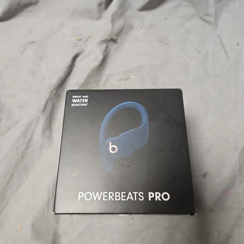 BEATS POWERBEATS PRO WIRELESS EARBUDS – BLUE WITH CHARGING CASE (BOXED)