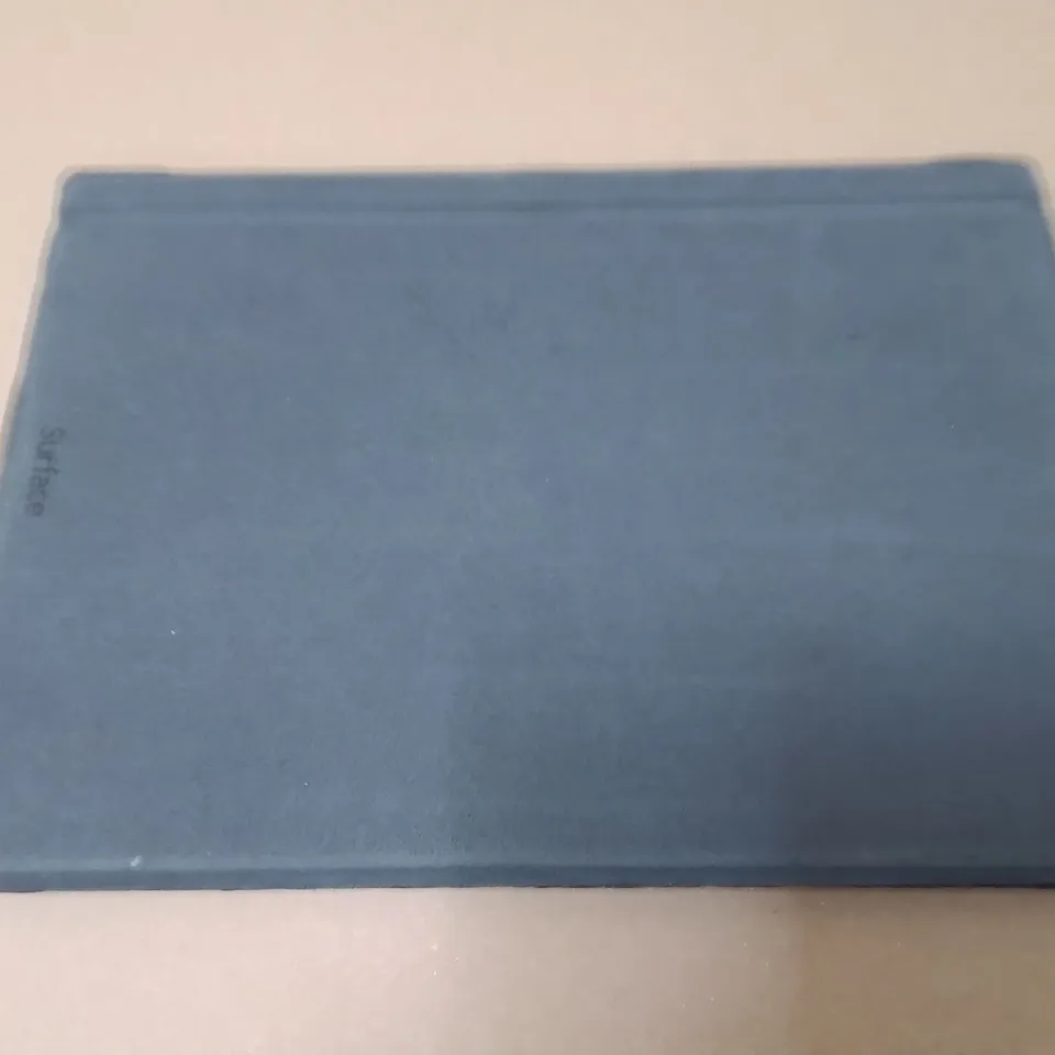 UNBOXED MICROSOFT SURFACE TABLET 128GB W8TH DETACHABLE KEYBOARD 