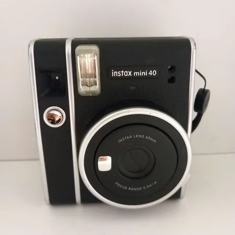 FUJIFILM INSTAX MINI 40 INSTANT CAMERA