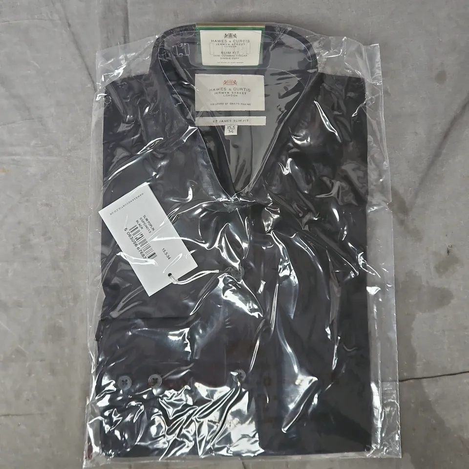 BAGGED HAWES & CURTIS SLIM FIT SEMI CUTAWAY COLLAR SINGLE CUFF SHIRT IN BLACK SIZE 15.5/34