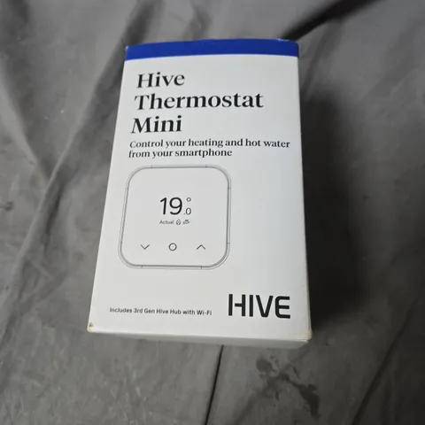 BOXED HIVE THERMOSTAT MINI STARTER KIT
