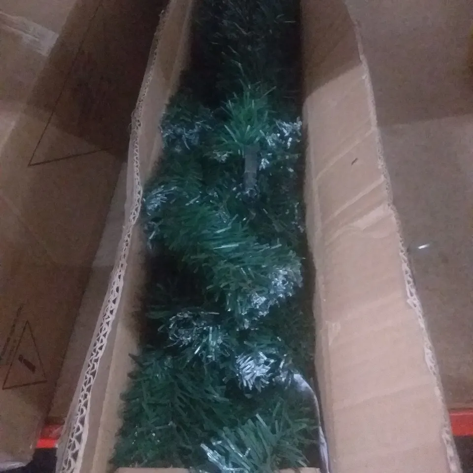 BOXED 150CM DELUXE FROSTED HINGED CHRISTMAS TREE