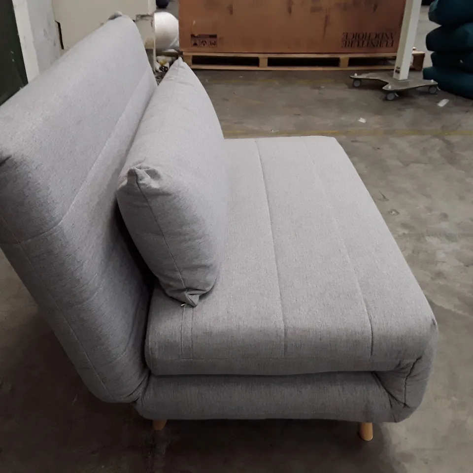 QUALITY DESIGNER ELM FARM 2 SEATER SOFA BED - LIGHT GREY FABRIC