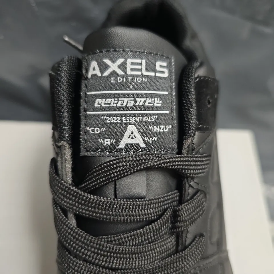 CONZURI AXELS EDITION BLACK SNEAKERS – UK 8 (US 9, EU 42)