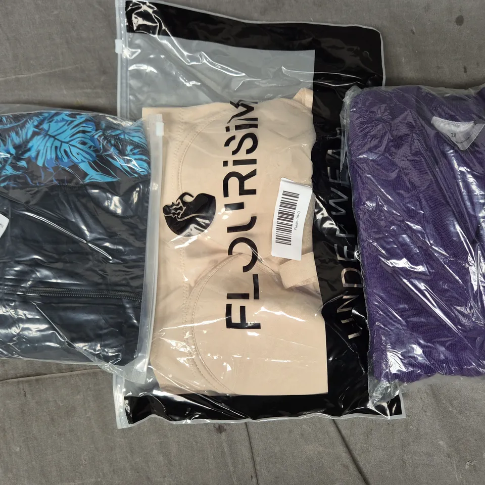 APPROXIMATELY 25 ASSORTED CLOTHING AND FASHION PRODUCTS IN VARIOUS STYLES AND SIZES - COLLECTION ONLY