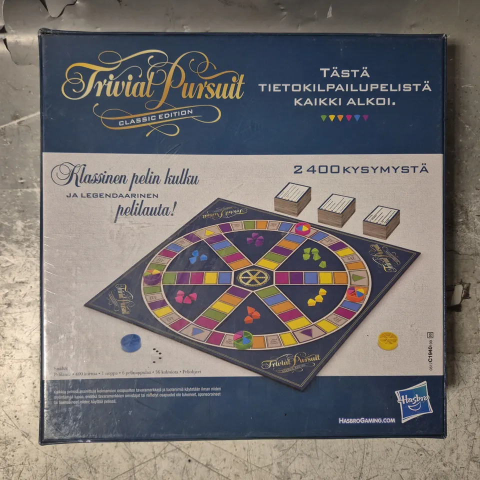 SEALED HASBRO TRIVIAL PURSUIT BOARD GAME - CLASSIC EDITION