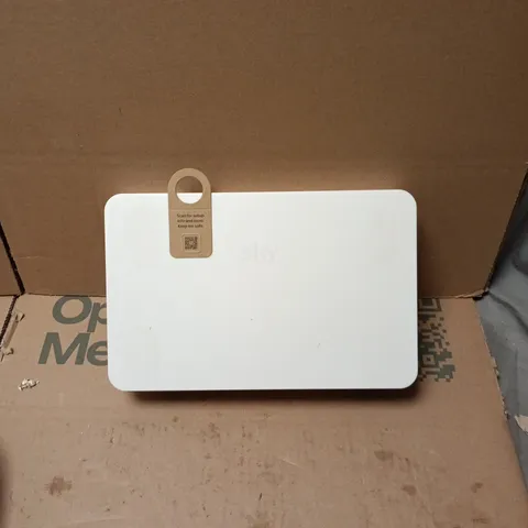 SKY MAX HUB/SKY HUB 6 (MODEL SR213) DUAL-BAND WI-FI 6 WIRELESS ROUTER - BOXED 