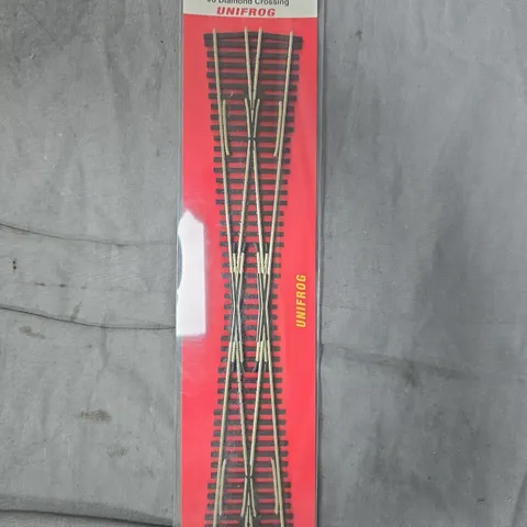 PECO STREAMLINE HO SCALE TRACKAGE SYSTEM - SL-U8364 - #6 DIAMOND CROSSING