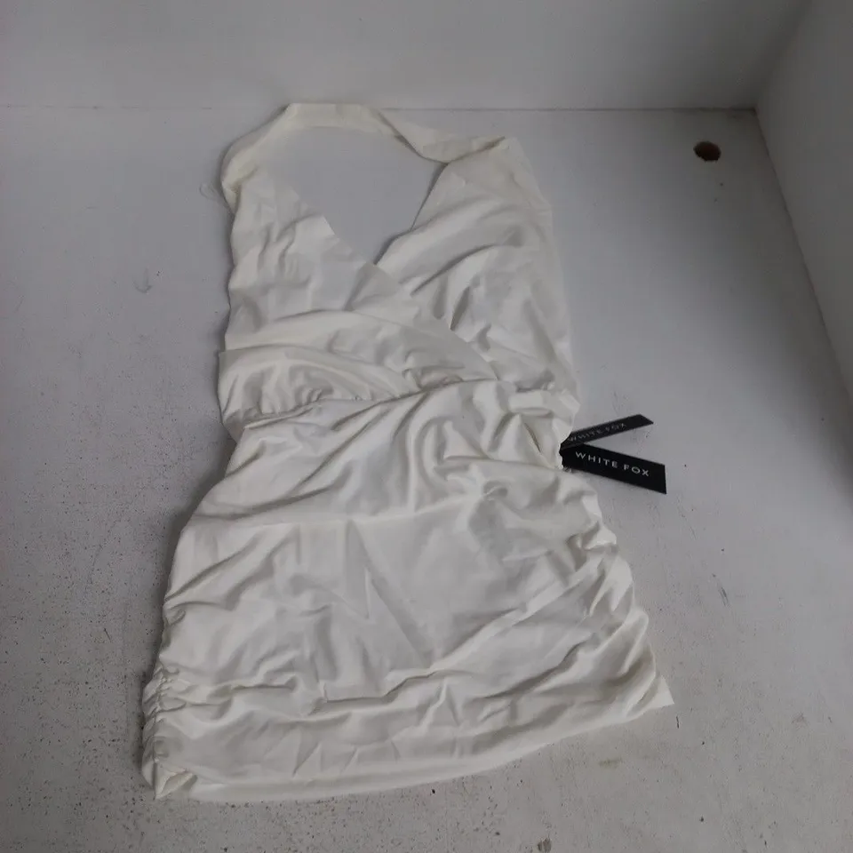 WHITE FOX SHOWING UP HALTER MINI DRESS - M