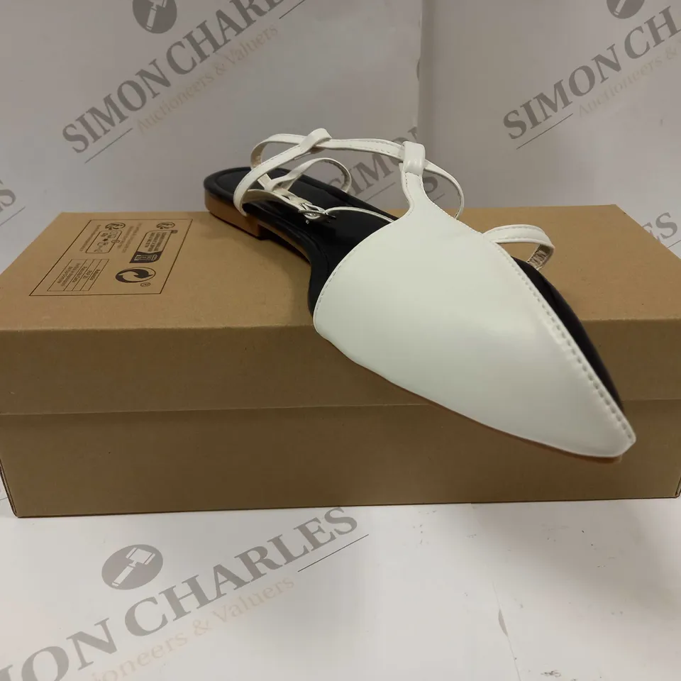 boxed pair of pointed flat sandals uk size 9 