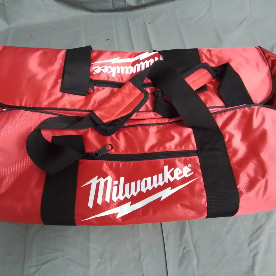 MILWAWKEE WHEELED STORAGE BAG