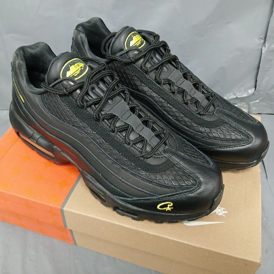 NIKE AIR MAX 95 SP SIZE 10.5