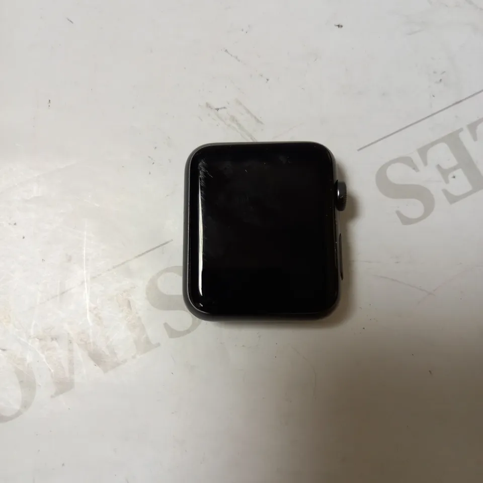APPLE WATCH 1ST GENERATION