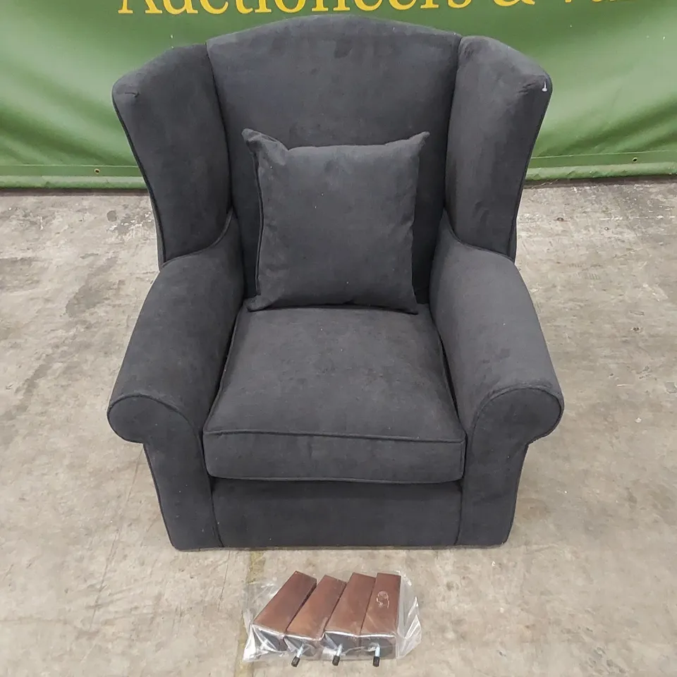 QUALITY DESIGNER FABRIC UPHOLSTERED ARMCHAIR