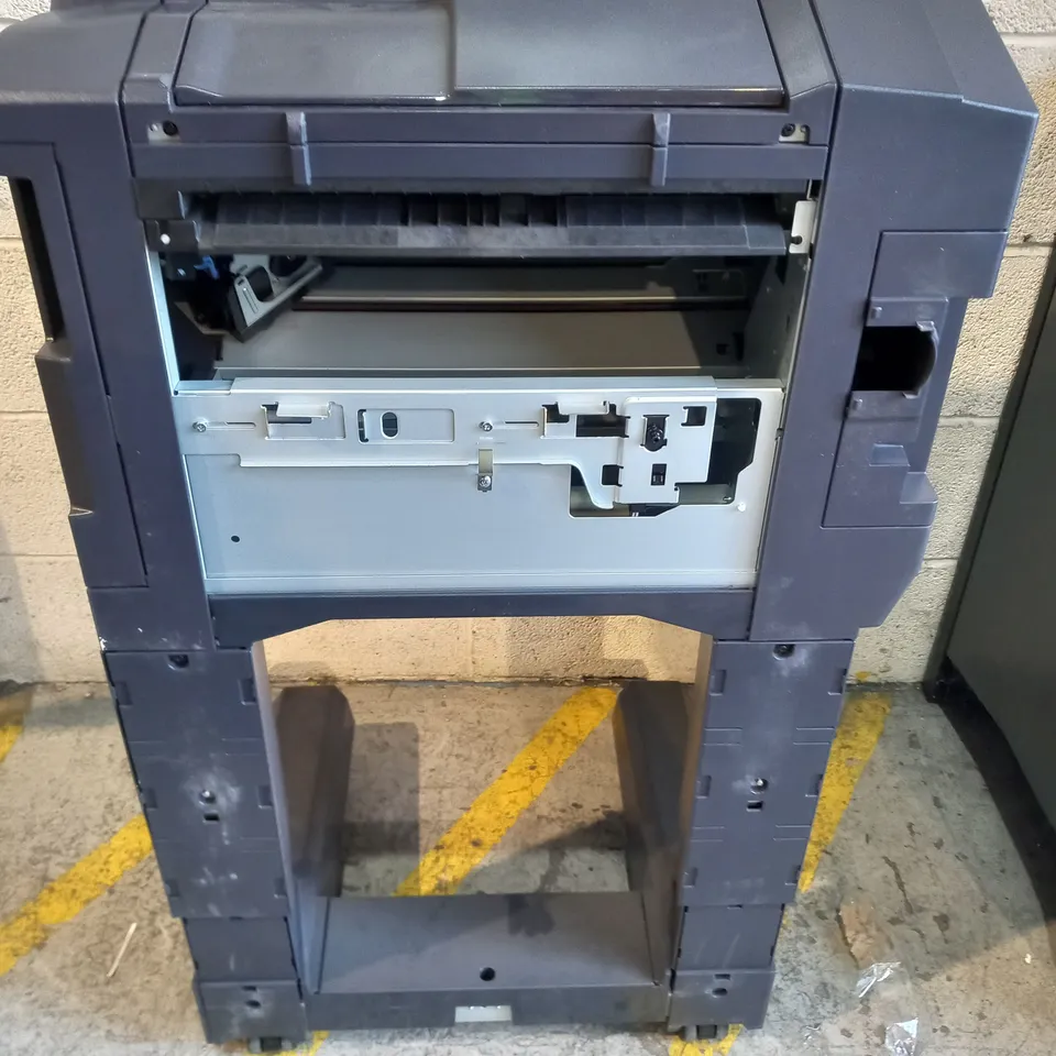 KYOCERA DF 7120 - FINISHER WITH STAPLER - 1000 SHEETS