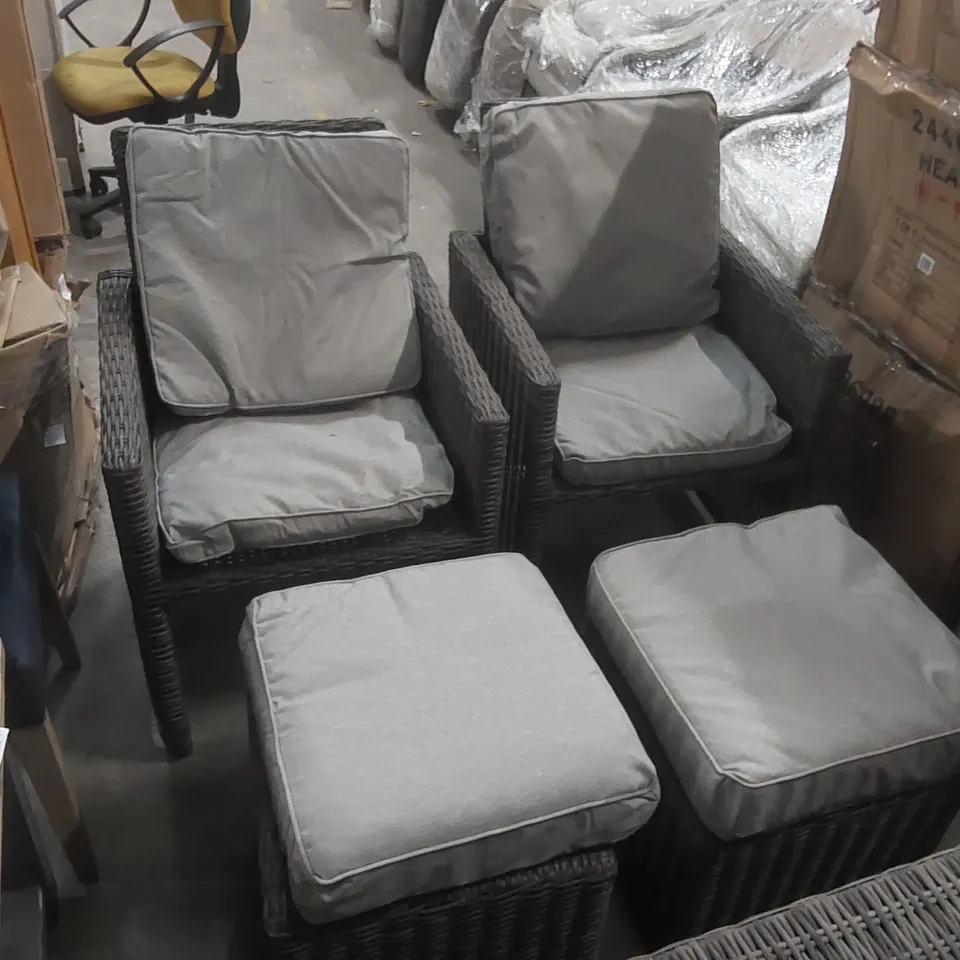 DESIGNER 8-PERSON GARDEN DINING SET